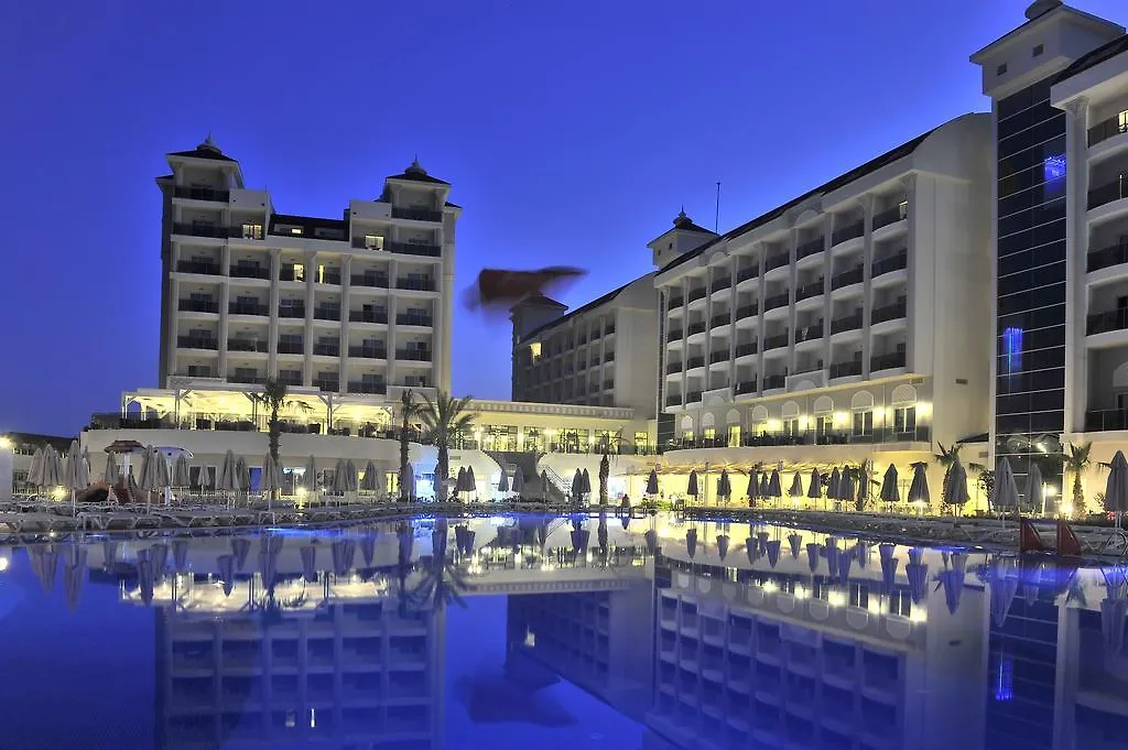 Lake & River Side Hotel & Spa-1
