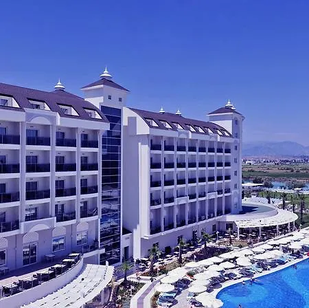 Lake & River Side Hotel & Spa-3